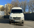 Белый Мерседес Sprinter, объемом двигателя 2.7 л и пробегом 407 тыс. км за 21555 $, фото 2 на Automoto.ua