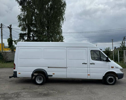 Білий Мерседес Sprinter, об'ємом двигуна 2.7 л та пробігом 337 тис. км за 18500 $, фото 1 на Automoto.ua