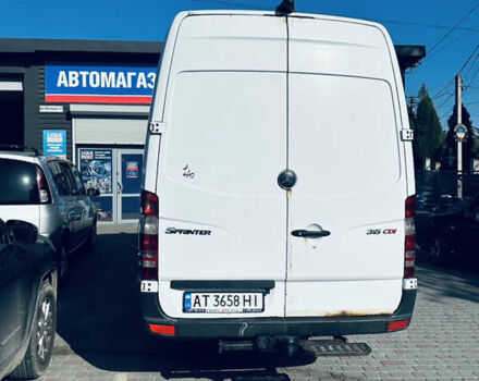 Белый Мерседес Sprinter, объемом двигателя 2.2 л и пробегом 30 тыс. км за 12300 $, фото 2 на Automoto.ua