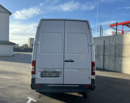 Белый Мерседес Sprinter, объемом двигателя 2.7 л и пробегом 407 тыс. км за 21555 $, фото 17 на Automoto.ua