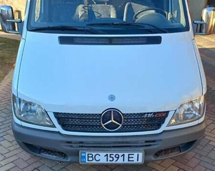 Белый Мерседес Sprinter, объемом двигателя 2.7 л и пробегом 385 тыс. км за 19800 $, фото 22 на Automoto.ua