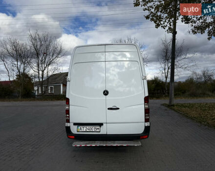Белый Мерседес Sprinter, объемом двигателя 2.99 л и пробегом 333 тыс. км за 16900 $, фото 11 на Automoto.ua