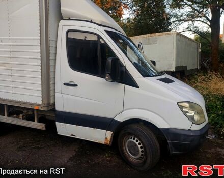 Белый Мерседес Sprinter, объемом двигателя 2.1 л и пробегом 470 тыс. км за 6500 $, фото 5 на Automoto.ua