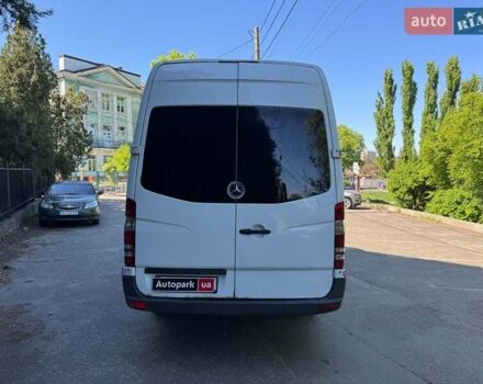 Белый Мерседес Sprinter, объемом двигателя 2.2 л и пробегом 367 тыс. км за 11390 $, фото 6 на Automoto.ua