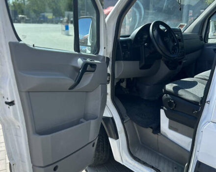 Белый Мерседес Sprinter, объемом двигателя 2.15 л и пробегом 666 тыс. км за 10500 $, фото 9 на Automoto.ua