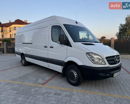 Белый Мерседес Sprinter, объемом двигателя 2.99 л и пробегом 564 тыс. км за 15500 $, фото 6 на Automoto.ua