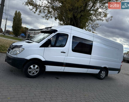 Белый Мерседес Sprinter, объемом двигателя 2.99 л и пробегом 333 тыс. км за 16900 $, фото 6 на Automoto.ua