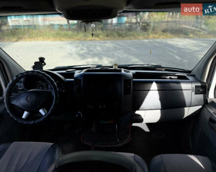 Белый Мерседес Sprinter, объемом двигателя 2.99 л и пробегом 333 тыс. км за 16900 $, фото 22 на Automoto.ua