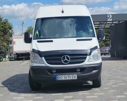 Белый Мерседес Sprinter, объемом двигателя 2.15 л и пробегом 70 тыс. км за 14500 $, фото 4 на Automoto.ua