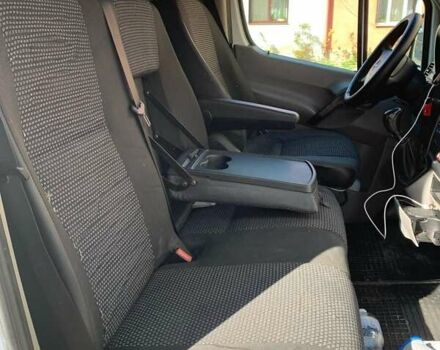 Белый Мерседес Sprinter, объемом двигателя 2.1 л и пробегом 353 тыс. км за 12500 $, фото 13 на Automoto.ua