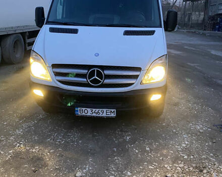 Белый Мерседес Sprinter, объемом двигателя 2.99 л и пробегом 750 тыс. км за 13800 $, фото 1 на Automoto.ua