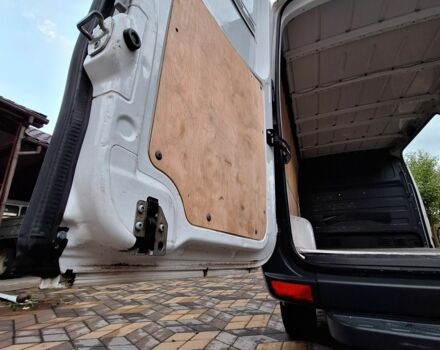 Белый Мерседес Sprinter, объемом двигателя 2.1 л и пробегом 354 тыс. км за 11500 $, фото 15 на Automoto.ua
