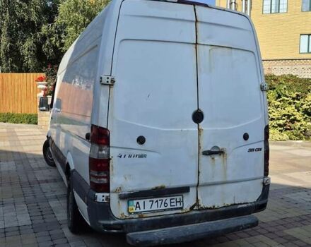 Белый Мерседес Sprinter, объемом двигателя 2.1 л и пробегом 653 тыс. км за 8000 $, фото 2 на Automoto.ua