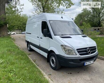 Белый Мерседес Sprinter, объемом двигателя 2.15 л и пробегом 456 тыс. км за 10600 $, фото 4 на Automoto.ua