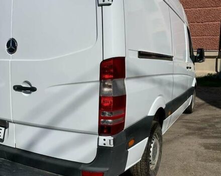 Белый Мерседес Sprinter, объемом двигателя 2.1 л и пробегом 353 тыс. км за 12500 $, фото 5 на Automoto.ua