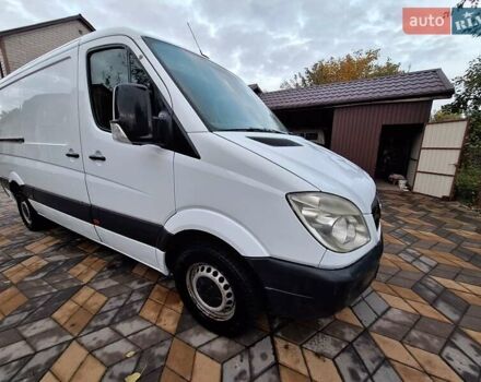 Белый Мерседес Sprinter, объемом двигателя 2.14 л и пробегом 354 тыс. км за 11800 $, фото 8 на Automoto.ua