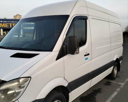 Белый Мерседес Sprinter, объемом двигателя 2.1 л и пробегом 350 тыс. км за 9700 $, фото 2 на Automoto.ua