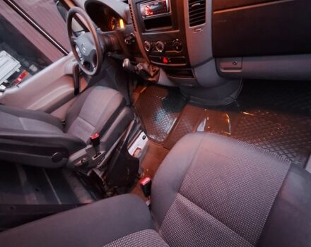 Белый Мерседес Sprinter, объемом двигателя 2.1 л и пробегом 354 тыс. км за 11800 $, фото 14 на Automoto.ua