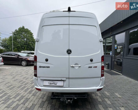 Белый Мерседес Sprinter, объемом двигателя 2.99 л и пробегом 490 тыс. км за 19500 $, фото 7 на Automoto.ua