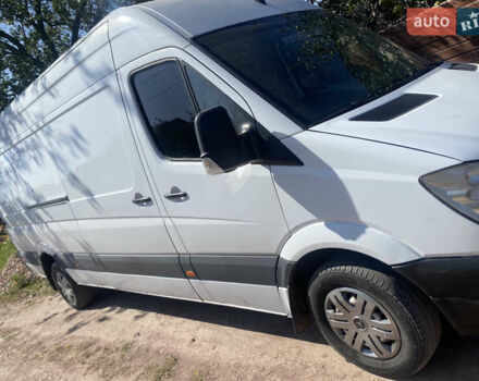 Белый Мерседес Sprinter, объемом двигателя 3 л и пробегом 670 тыс. км за 14700 $, фото 2 на Automoto.ua