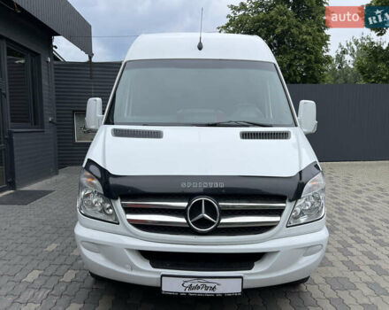 Белый Мерседес Sprinter, объемом двигателя 2.99 л и пробегом 490 тыс. км за 19500 $, фото 3 на Automoto.ua