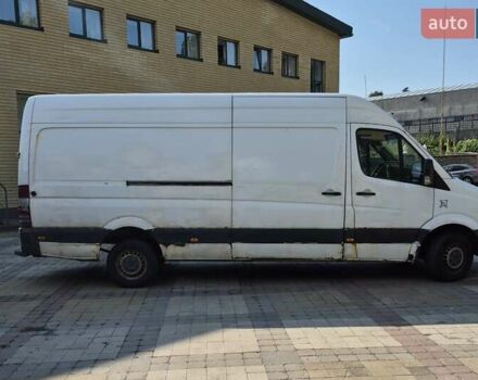 Белый Мерседес Sprinter, объемом двигателя 2.1 л и пробегом 653 тыс. км за 8000 $, фото 3 на Automoto.ua