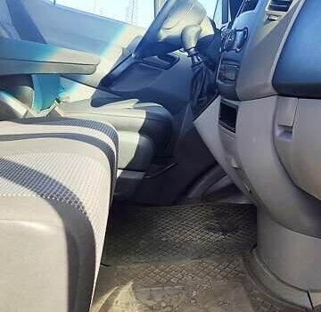 Белый Мерседес Sprinter, объемом двигателя 2.1 л и пробегом 262 тыс. км за 17200 $, фото 9 на Automoto.ua