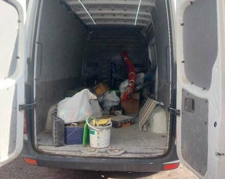 Белый Мерседес Sprinter, объемом двигателя 2.1 л и пробегом 311 тыс. км за 11000 $, фото 5 на Automoto.ua