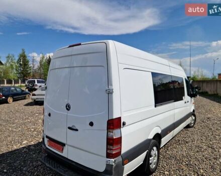 Белый Мерседес Sprinter, объемом двигателя 2.9 л и пробегом 465 тыс. км за 15999 $, фото 23 на Automoto.ua