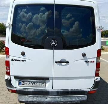 Белый Мерседес Sprinter, объемом двигателя 2.14 л и пробегом 342 тыс. км за 8999 $, фото 1 на Automoto.ua