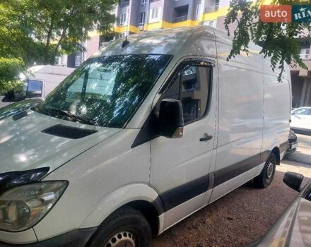 Белый Мерседес Sprinter, объемом двигателя 2.1 л и пробегом 311 тыс. км за 11000 $, фото 2 на Automoto.ua