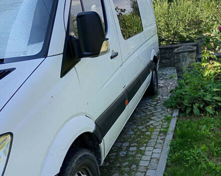 Белый Мерседес Sprinter, объемом двигателя 1.8 л и пробегом 249 тыс. км за 14000 $, фото 2 на Automoto.ua