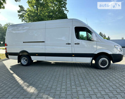 Белый Мерседес Sprinter, объемом двигателя 3 л и пробегом 312 тыс. км за 18000 $, фото 1 на Automoto.ua