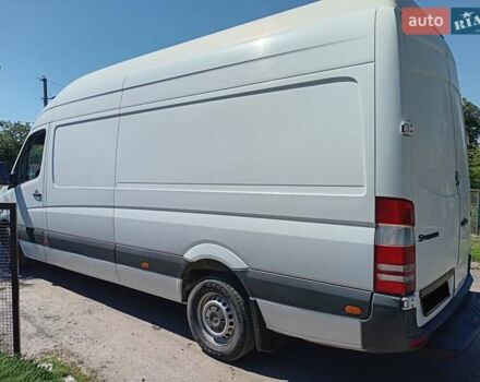Белый Мерседес Sprinter, объемом двигателя 2.3 л и пробегом 340 тыс. км за 13800 $, фото 2 на Automoto.ua