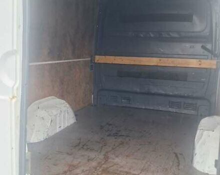 Білий Мерседес Sprinter, об'ємом двигуна 3.2 л та пробігом 288 тис. км за 13600 $, фото 18 на Automoto.ua