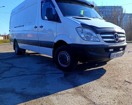 Белый Мерседес Sprinter, объемом двигателя 2.7 л и пробегом 515 тыс. км за 20000 $, фото 4 на Automoto.ua