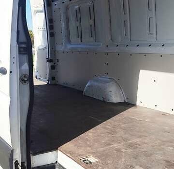 Белый Мерседес Sprinter, объемом двигателя 2.1 л и пробегом 262 тыс. км за 17200 $, фото 7 на Automoto.ua