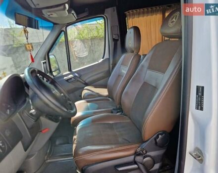 Белый Мерседес Sprinter, объемом двигателя 2.9 л и пробегом 465 тыс. км за 15999 $, фото 10 на Automoto.ua