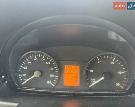 Белый Мерседес Sprinter, объемом двигателя 2.14 л и пробегом 372 тыс. км за 12000 $, фото 10 на Automoto.ua
