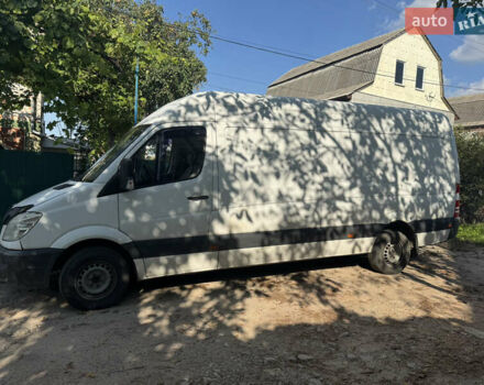 Белый Мерседес Sprinter, объемом двигателя 2.14 л и пробегом 372 тыс. км за 12000 $, фото 1 на Automoto.ua
