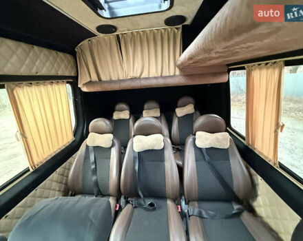 Белый Мерседес Sprinter, объемом двигателя 3 л и пробегом 760 тыс. км за 24999 $, фото 12 на Automoto.ua