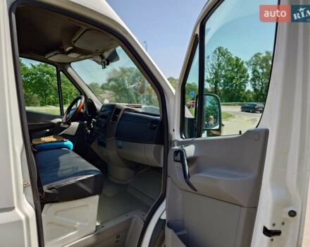 Белый Мерседес Sprinter, объемом двигателя 2.14 л и пробегом 550 тыс. км за 8700 $, фото 4 на Automoto.ua