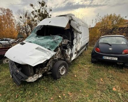 Белый Мерседес Sprinter, объемом двигателя 0 л и пробегом 3 тыс. км за 3900 $, фото 3 на Automoto.ua