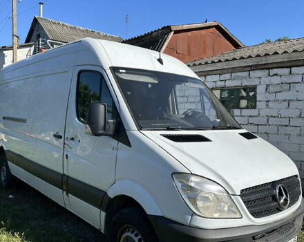 Белый Мерседес Sprinter, объемом двигателя 2.2 л и пробегом 389 тыс. км за 7900 $, фото 4 на Automoto.ua