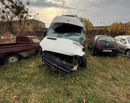 Белый Мерседес Sprinter, объемом двигателя 0 л и пробегом 3 тыс. км за 3900 $, фото 2 на Automoto.ua