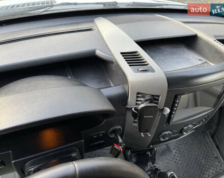 Белый Мерседес Sprinter, объемом двигателя 2.2 л и пробегом 299 тыс. км за 10000 $, фото 10 на Automoto.ua