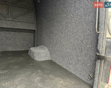 Белый Мерседес Sprinter, объемом двигателя 3 л и пробегом 760 тыс. км за 24999 $, фото 14 на Automoto.ua