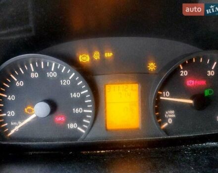 Белый Мерседес Sprinter, объемом двигателя 2.1 л и пробегом 311 тыс. км за 11000 $, фото 7 на Automoto.ua