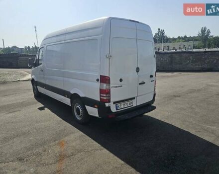 Белый Мерседес Sprinter, объемом двигателя 2.14 л и пробегом 430 тыс. км за 10400 $, фото 5 на Automoto.ua