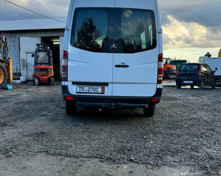 Белый Мерседес Sprinter, объемом двигателя 0 л и пробегом 390 тыс. км за 16700 $, фото 2 на Automoto.ua